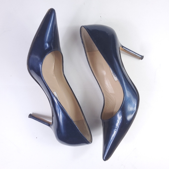 Manolo Blahnik Blue Patent Leather Heels - Picture 7 of 9